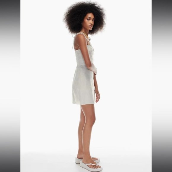 Aritzia Wilfred Green Sleeveless Self Tie Smock Mini Fable Dress Size 14 - Picture 2 of 9